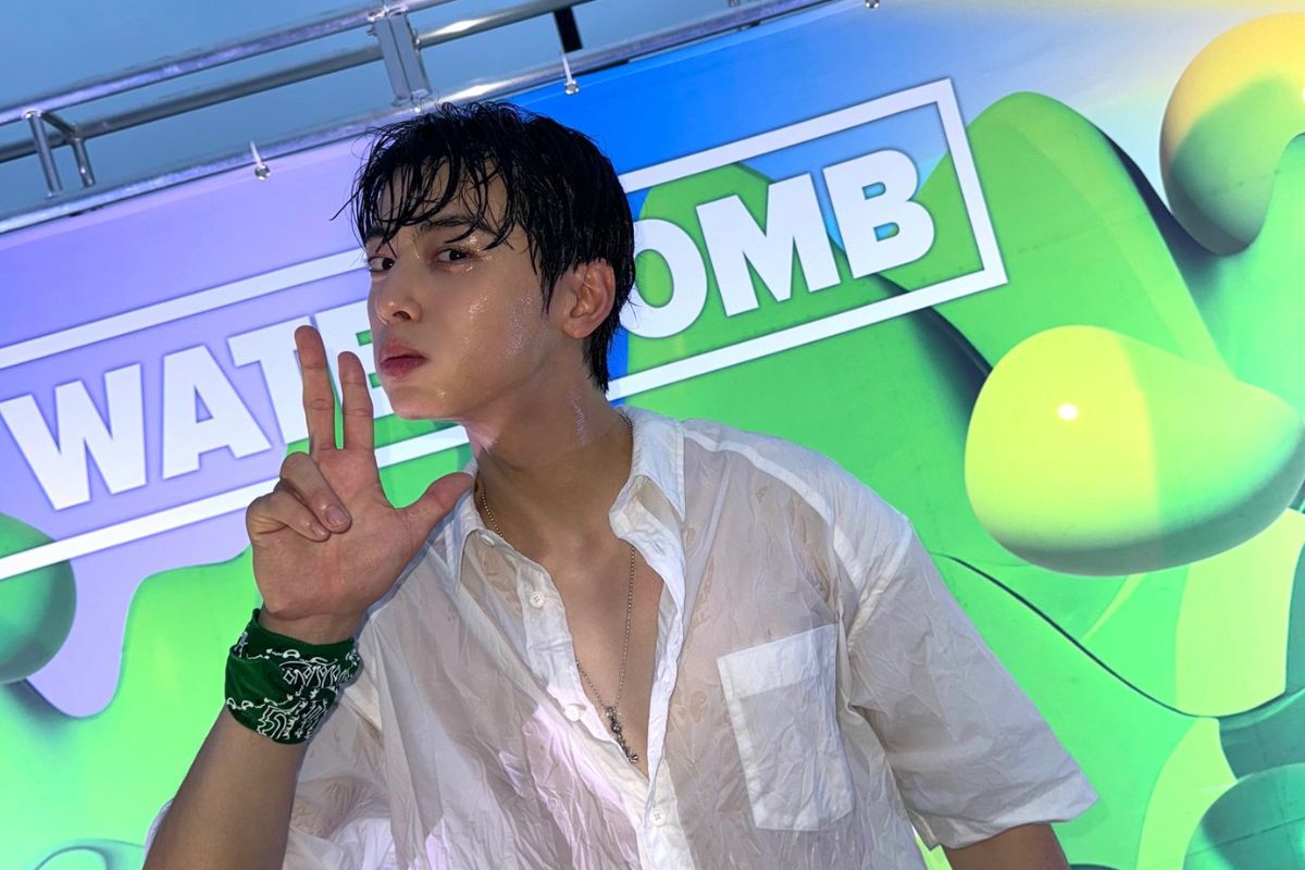 Cha Eunwoo de ASTRO hace que todos sus fans se mojen con su sensacional actuación en el Festival Water Bomb 2024