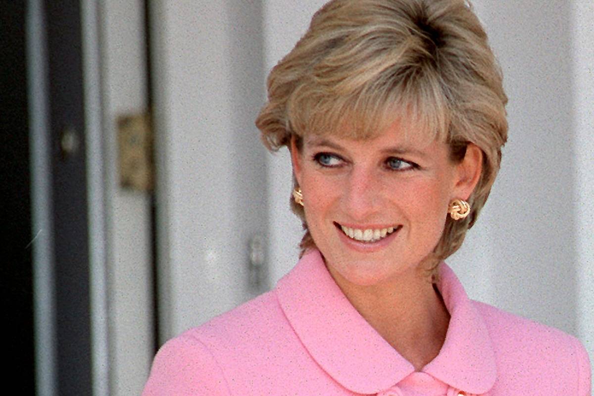 El vestido de la princesa Diana que se subasta a una cifra récord
