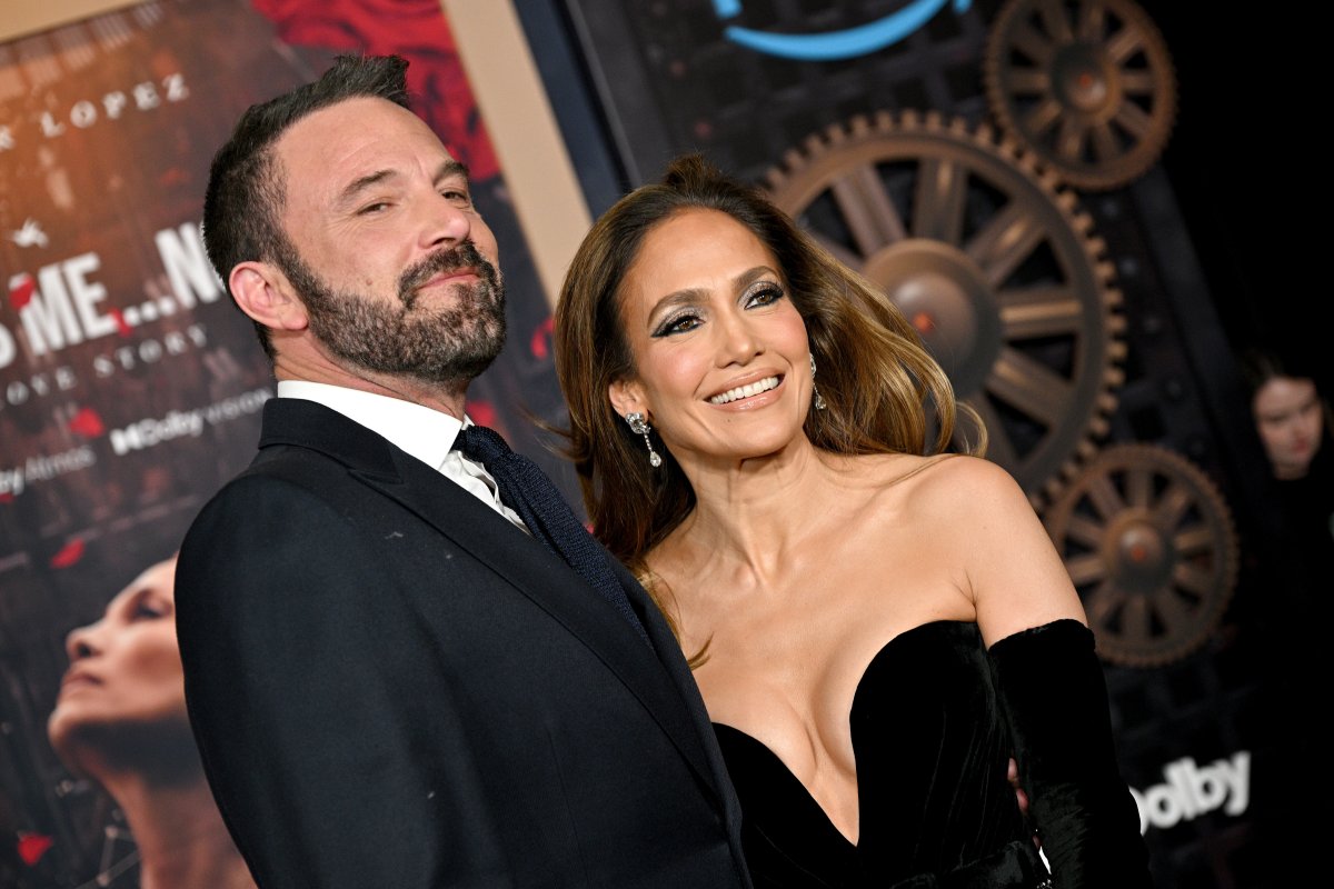 Jennifer Lopez y Ben Affleck pasaron su aniversario de bodas separados