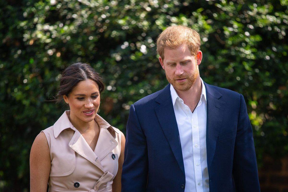 La reina Camilla emite un nuevo comunicado tras la reciente entrevista del príncipe Harry y Meghan Markle