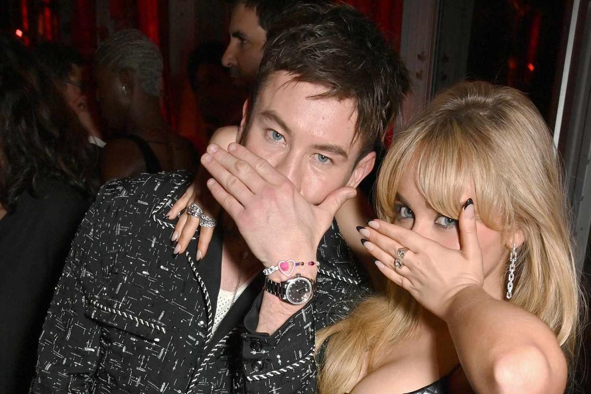Sabrina Carpenter y Barry Keoghan en rumores de haber terminado su noviazgo