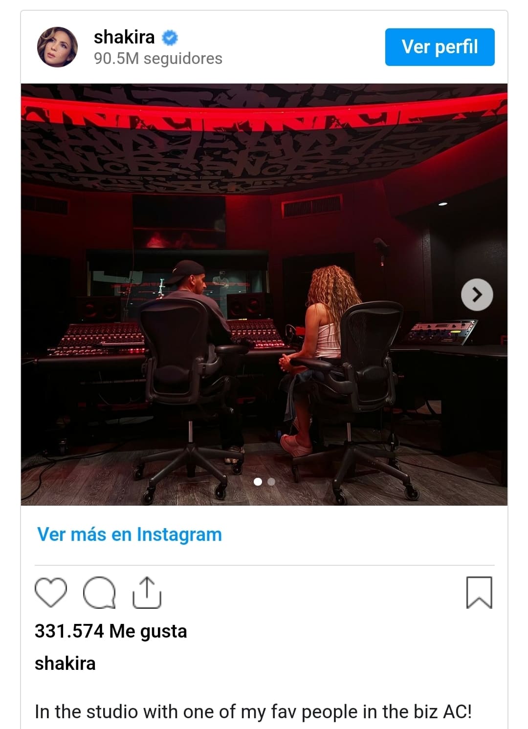 Shakira vuelve al estudio tras fracaso comercial de 'Las mujeres ya no lloran'