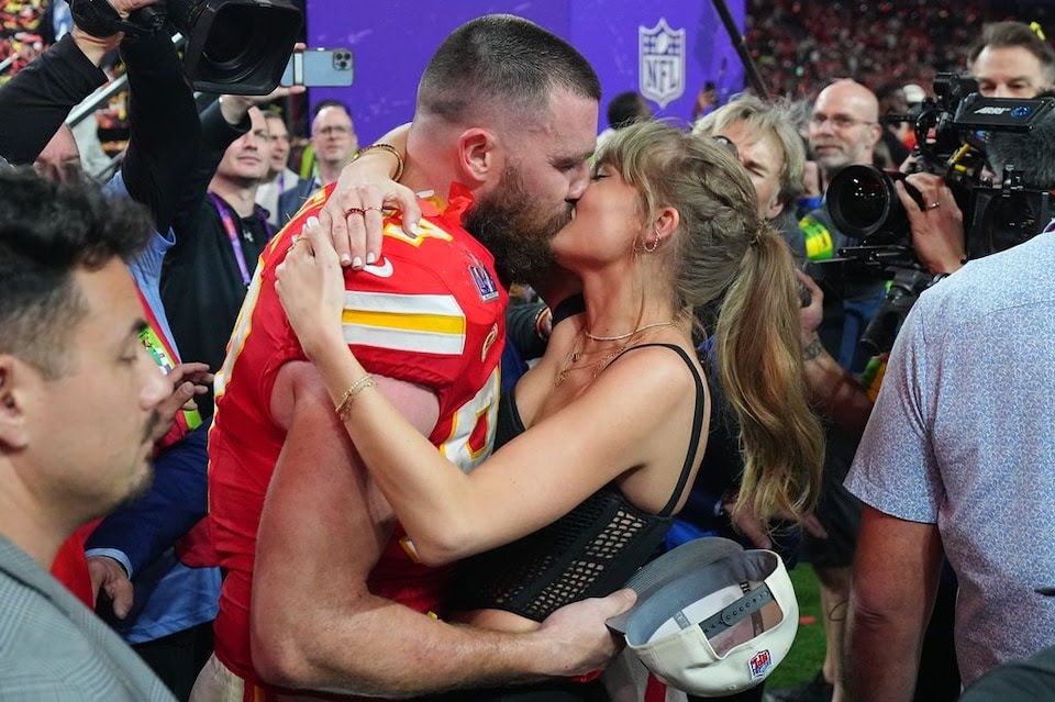 Taylor Swift en rumores de contraer matrimonio con Travis Kelce
