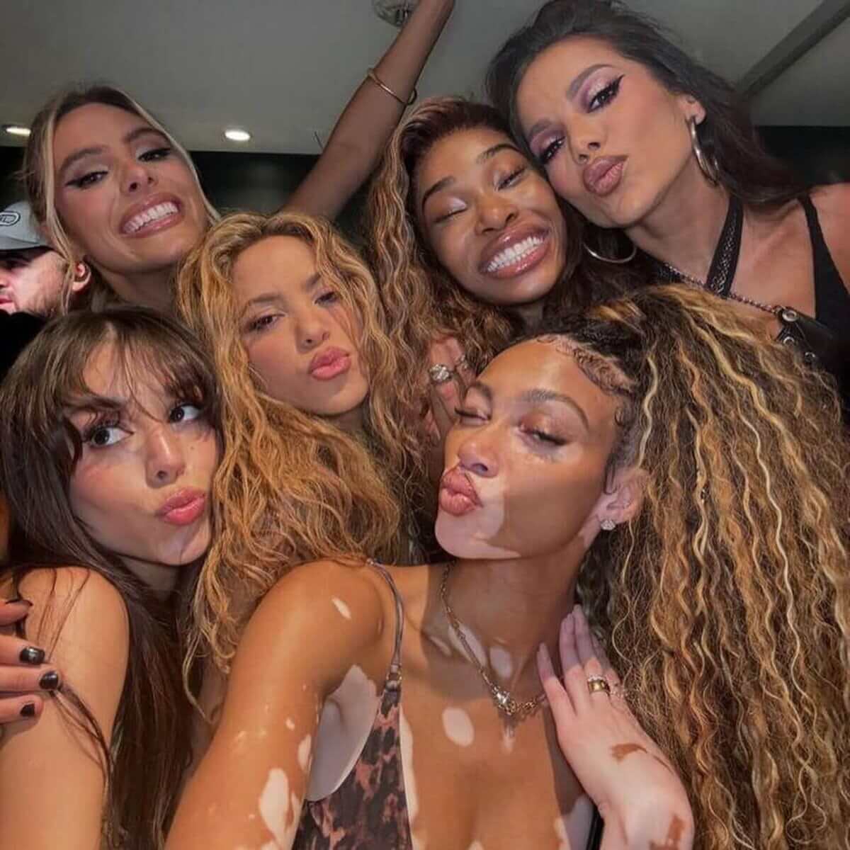 Shakira recibe duras críticas por su nueva canción 'Soltera': "Ya es hora de superar a Piqué"