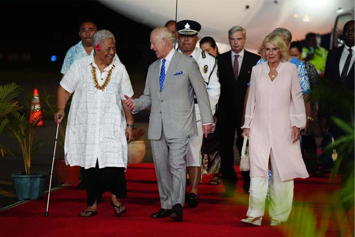 5 reglas que la Familia Real Británica debe seguir durante sus viajes reales: Las bolsas de sangre están incluidas