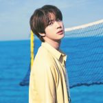 Jin de BTS trabaja duro en la oficina en nuevos adelantos de su álbum 'Happy'