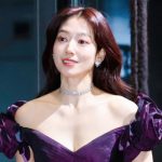 Park Shin Hye rompe a llorar y agradece a sus fans por no abandonarla después de casarse y dar a luz