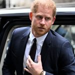 El príncipe Harry llega a un acuerdo de última hora con la News Group Newspapers