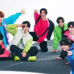 Estos miembros de KickFlip se besaron en los labios inesperadamente en nuevo video viral