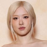 Rosé de BLACKPINK fascina a sus fans en la Semana de la Moda de Paris 2025