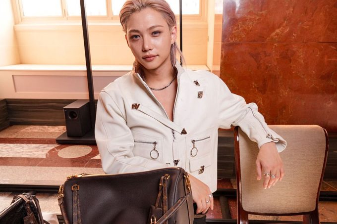 Felix de Stray Kids viajó como un rey junto a Louis Vuitton