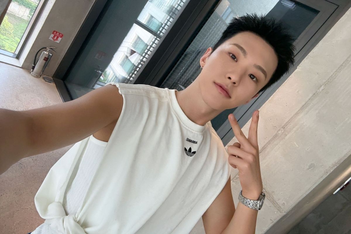 Hoshi de SEVENTEEN dona 100 millones de wones para una escuela en Zambia