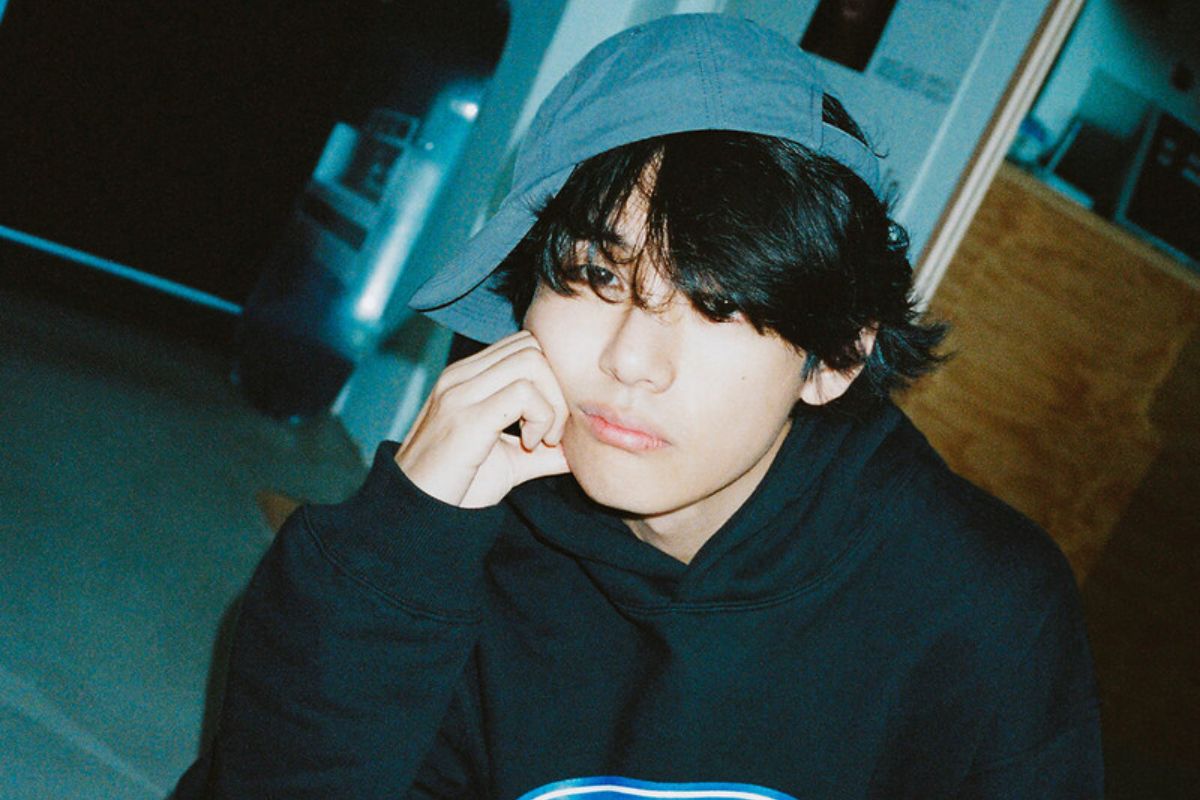 V de BTS comparte su miedo más grande durante su lanzamiento en el juego de los Dodgers