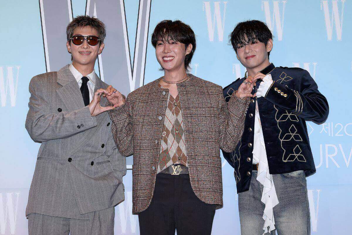 BTS RM, J-Hope y V se reúnen en el evento W Korea 'Love Your W' 2025