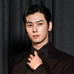 Cha Eunwoo de ASTRO fue anfitrión militar en el evento de la Cumbre APEC en Gyeongju