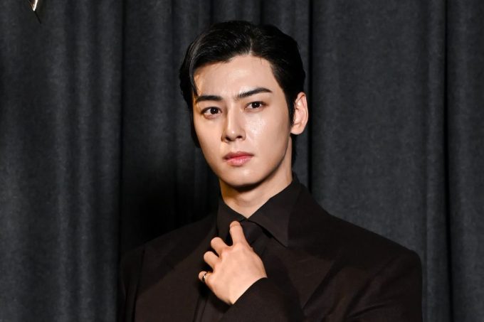 Cha Eunwoo de ASTRO fue anfitrión militar en el evento de la Cumbre APEC en Gyeongju