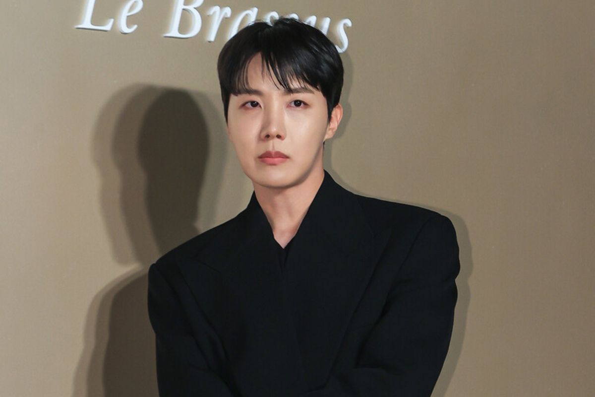 J-Hope de BTS cocina junto a su madre en el nuevo vlog de su hermana