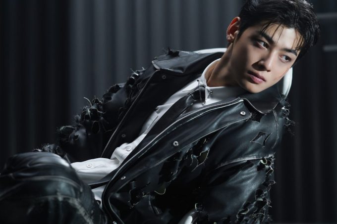 Cha Eunwoo de ASTRO lanza su nuevo mini álbum 'ELSE'