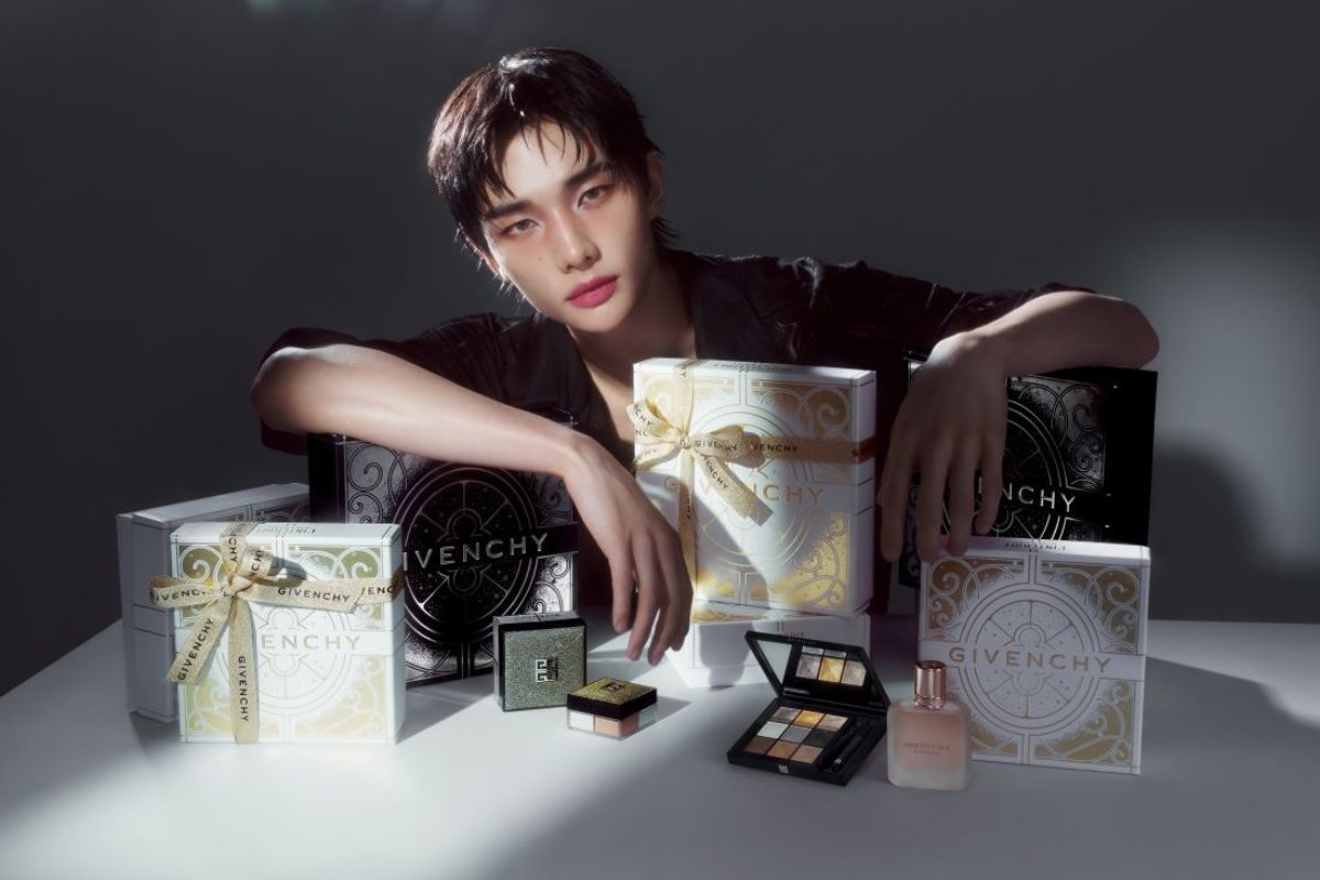 Hyunjin de Stray Kids encanta en la nueva campaña festiva de Givenchy