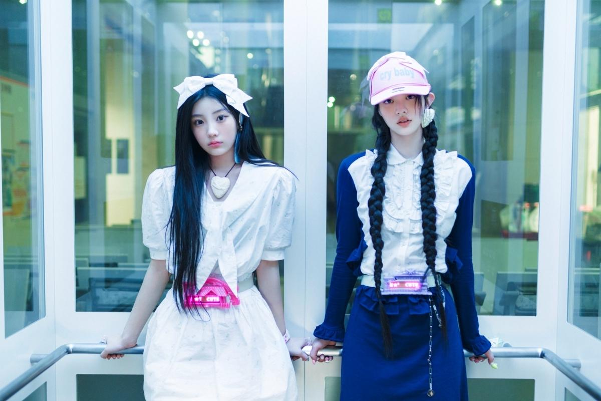 ILLIT encanta con su radiante y colorido estilo mientras van a la oficina en nuevas fotos conceptuales