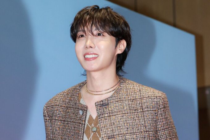 J-Hope de BTS insinúa el lanzamiento de un nuevo proyecto en noviembre
