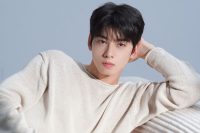 La agencia de Cha Eunwoo se disculpa por la confusión causada por el evento de la "llamada Telefónica"