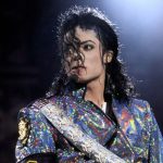 Michael Jackson es el primer artista en figurar en el Top 10 del Hot 100 en seis décadas distintas