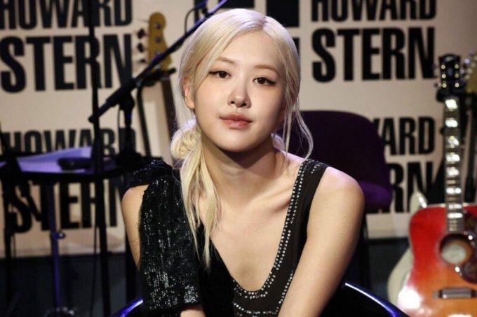 Rosé de BLACKPINK revela que sufrió un resfriado y casi pierde la voz