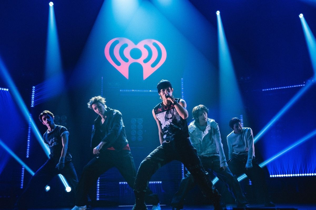 Teen Vogue nombra a los artistas mejor vestidos del K-pop del 2025 Teen Vogue nombra a los artistas mejor vestidos del K-pop del 2025