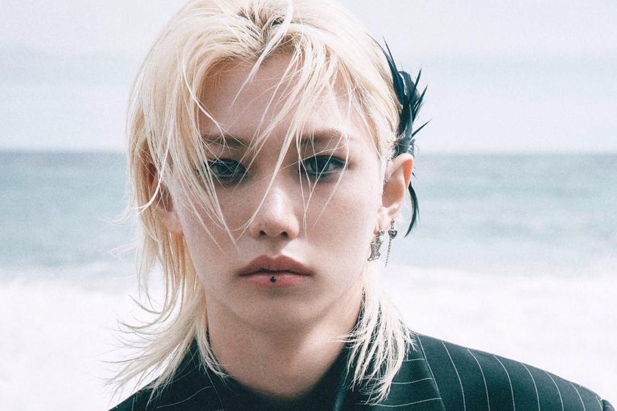 Felix de Stray Kids interpreta 'Unfair' en el evento de Naver x Spotify