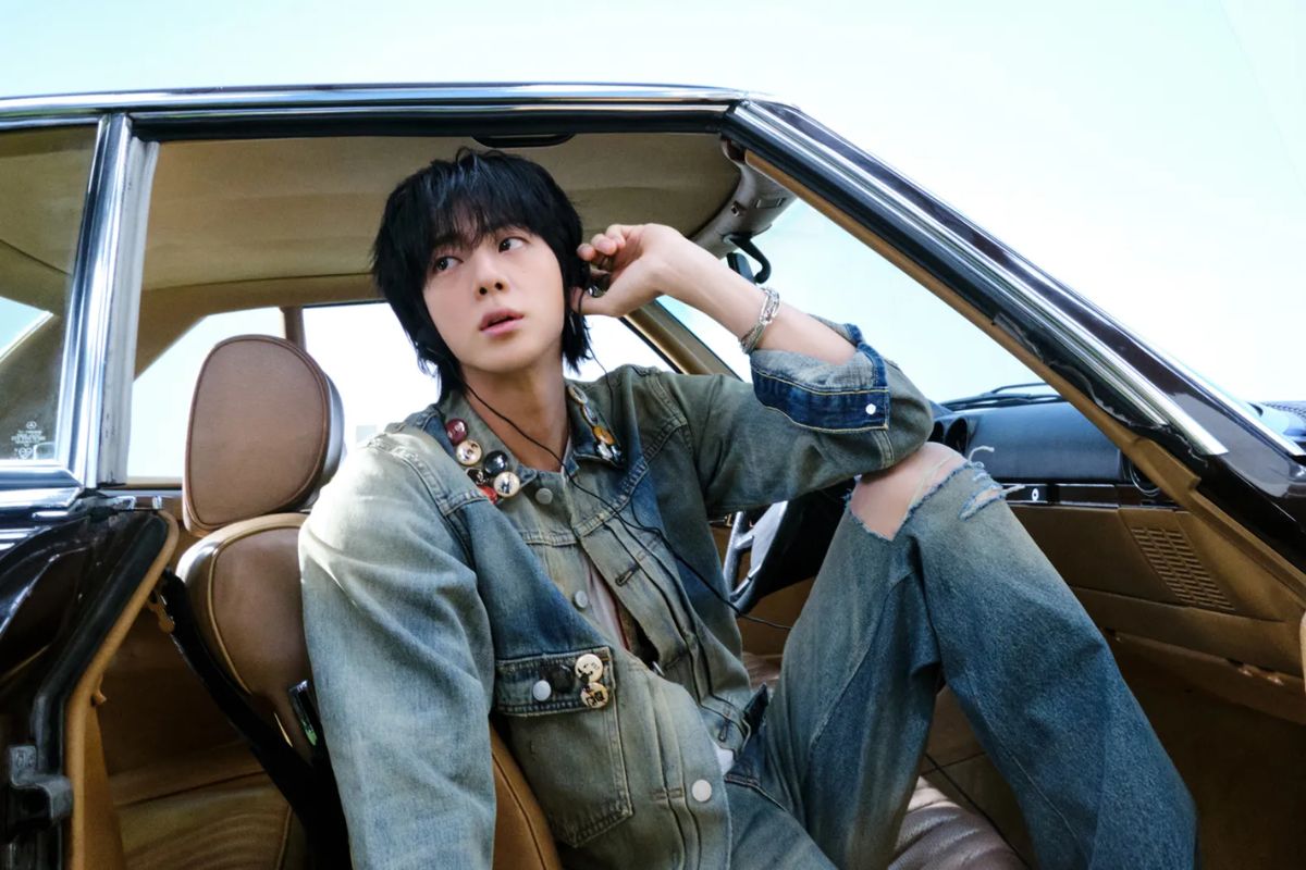 Jin de BTS consigue un nuevo hito en ventas en los Estados Unidos con su álbum 'ECHO'