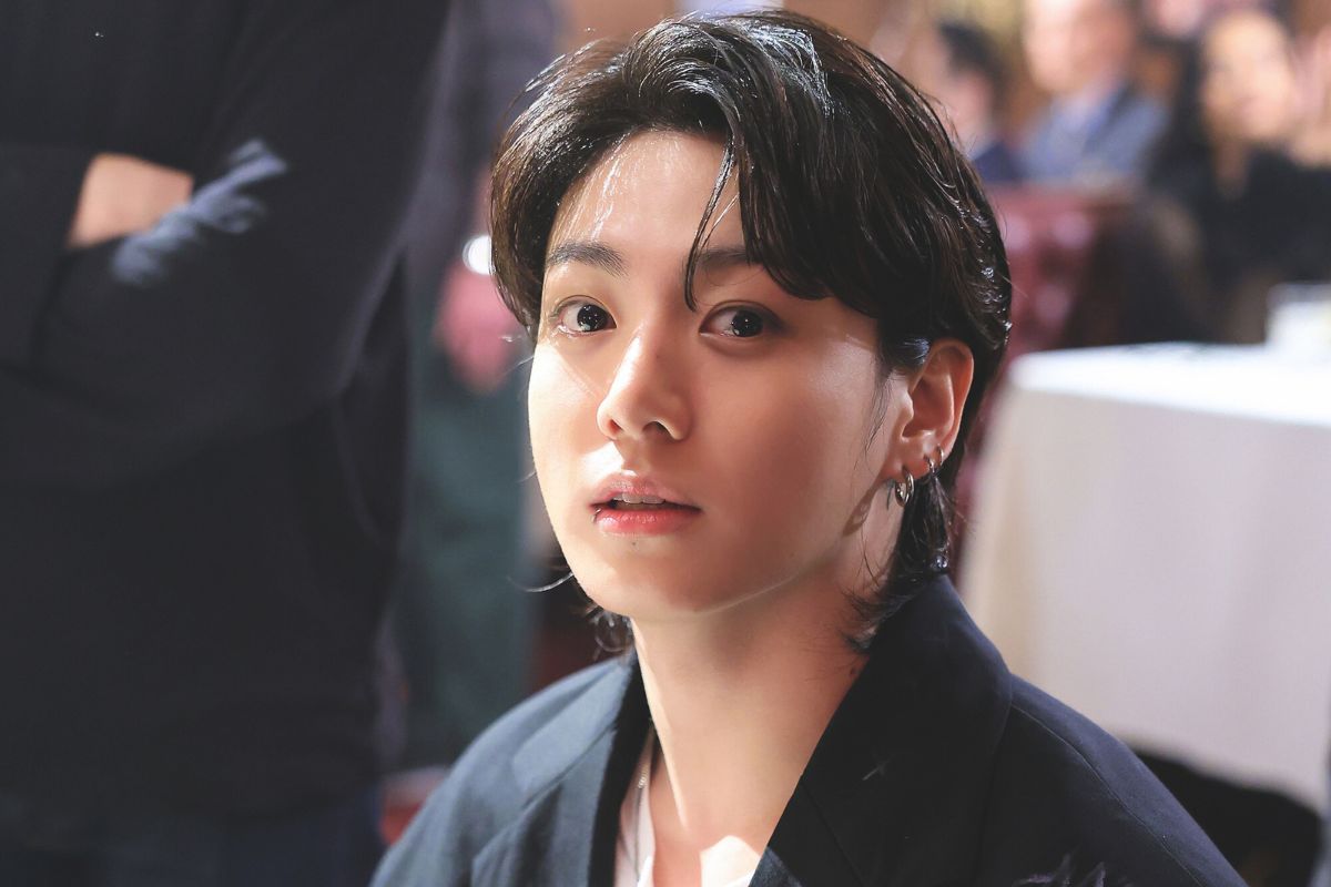 Jungkook de BTS revela que vive con un amigo de la infancia