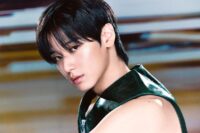Juyeon de THE BOYZ luce sexy y peligrosamente atractivo en nuevas fotos para 'Men of the Year 2025' de GQ Korea