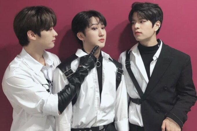 Stray Kids: Lee Know forzó a Changbin y Seungmin a besarse en una divertida foto