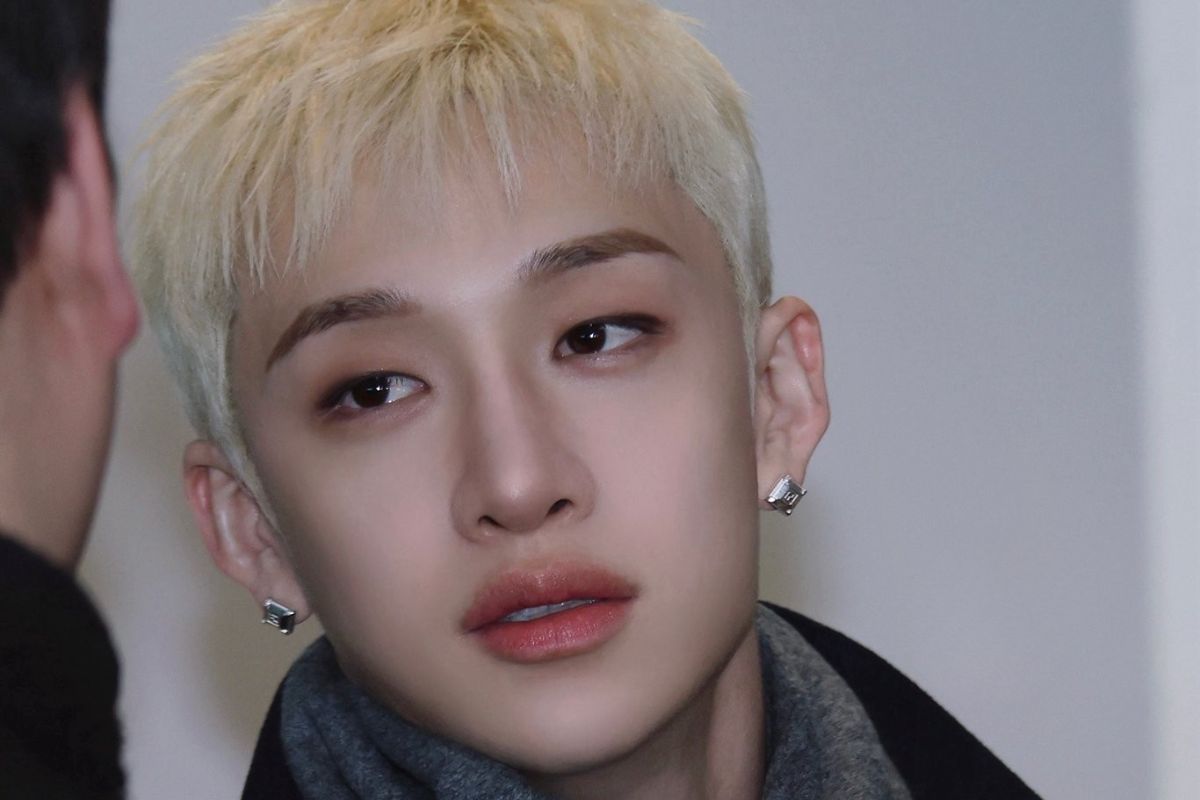 Bangchan de Stray Kids sorprende a sus fans con una sexy y motivadora selfie