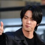 El tour en solitario de Jin de BTS recibe una calificación perfecta de 5 estrellas por Rolling Stone