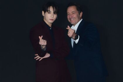 Jungkook de BTS muestra su inconfundible estilo como embajador de Hublot en un nuevo video