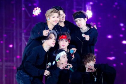 BTS transmitirá en vivo los dos primeros conciertos de su gira 'ARIRANG' en cines de todo el mundo
