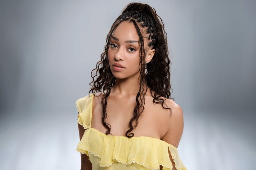 Manon de KATSEYE aparentemente desmintió el comunicado de HYBE sobre su hiatus por problemas de salud