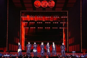 BTS en críticas por consumir alcohol y usar lenguaje explícito en su documental ‘The Return’