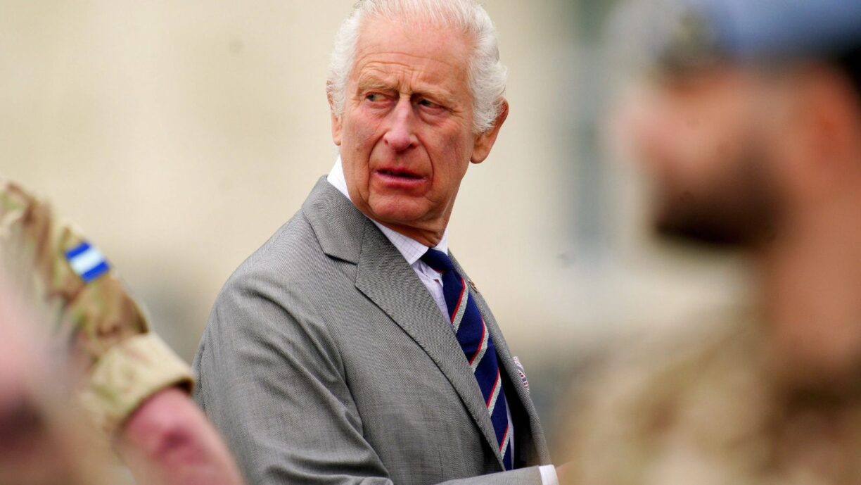 El Rey Carlos III realiza una visita especial a Oxford Photovoltaics