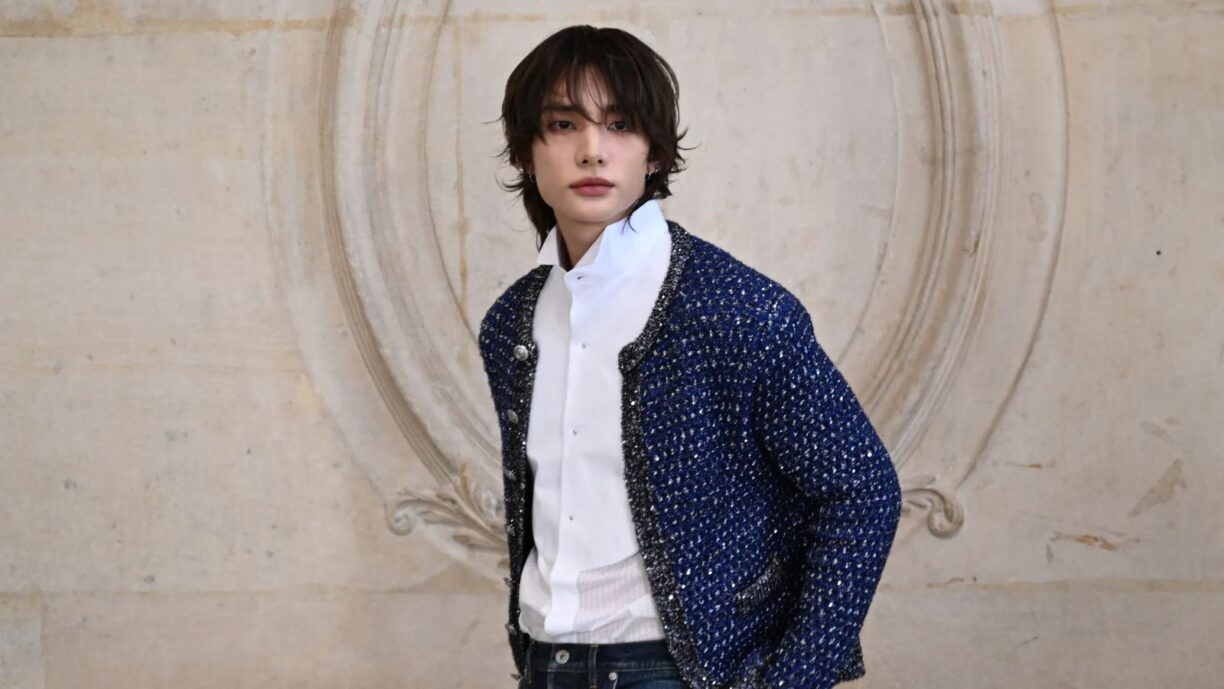 Hyunjin de Stray Kids confiesa su amor en el nuevo video musical de 'LOVER'