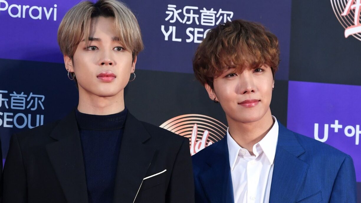 J-Hope y Jimin cantan el "fanchant" de BTS en un reciente live de voz