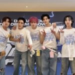 Los miembros de NCT DREAM lloran desconsoladamente en el escenario Los miembros de NCT DREAM lloran desconsoladamente en el escenario