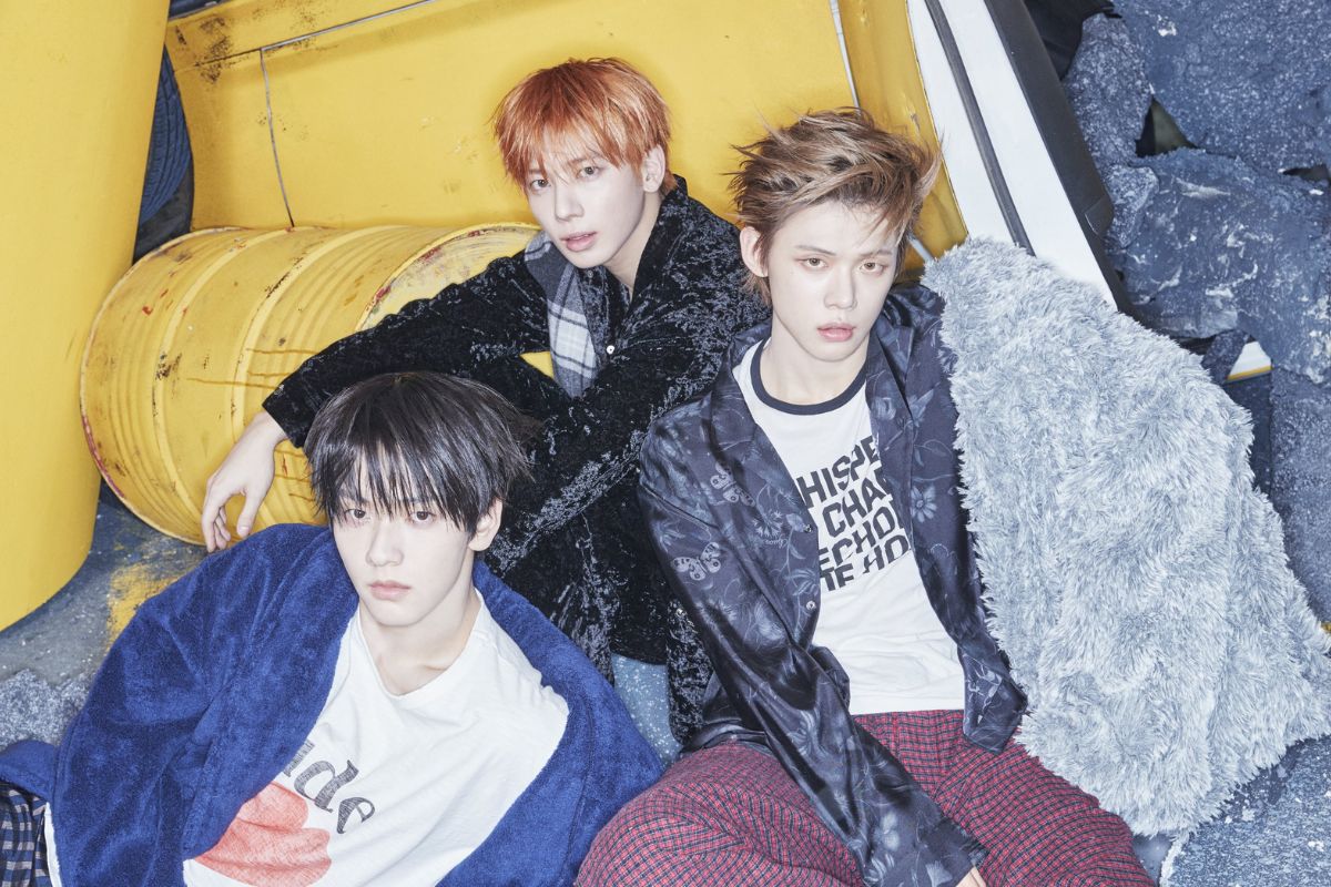 TXT revela nuevas fotos conceptuales de '7TH YEAR: A Moment of Stillness in the Thorns'
