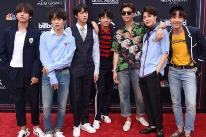 BTS lanza el video musical de su cancion 2.0