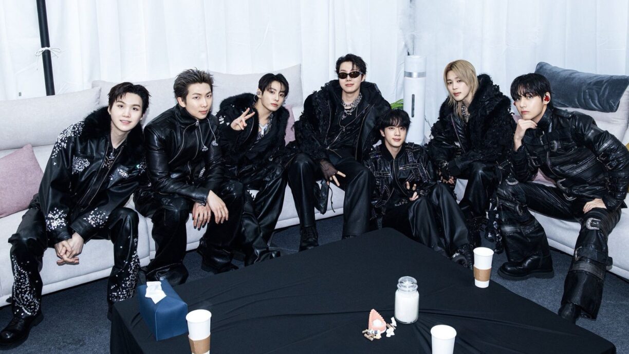 BTS pone a cantar 'ARIRANG' a los japoneses en el Tokyo Dome a pesar del peso histórico