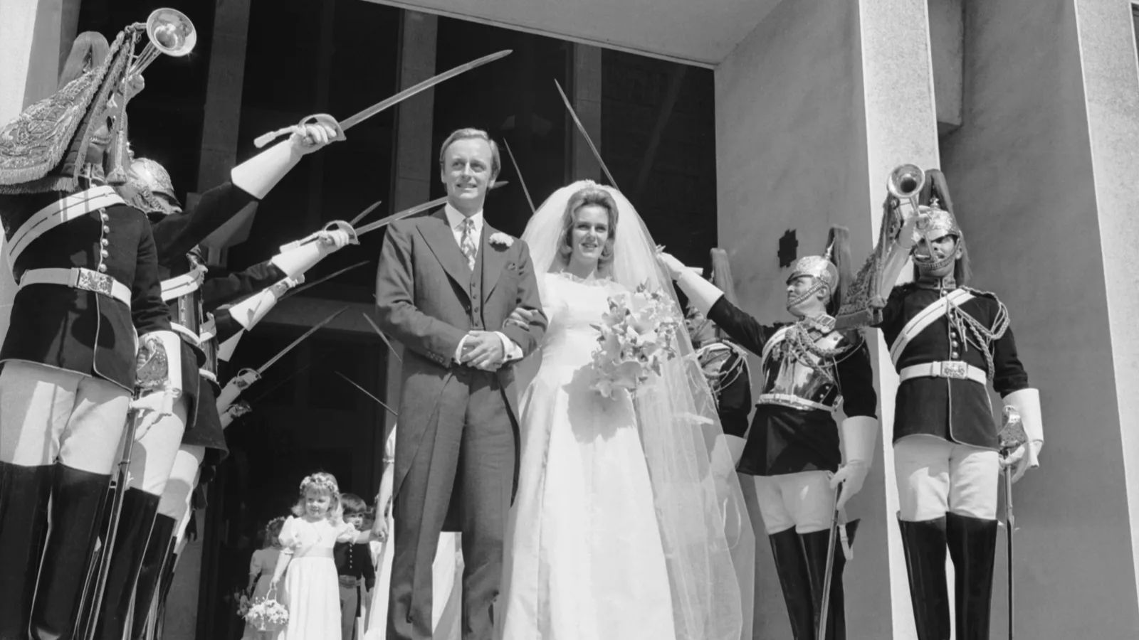 Reina Camilla Parker se reencuentra con su exesposo Andrew Parker Bowles