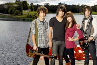 Disney libera el primer póster de 'Camp Rock 3'