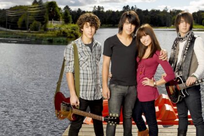 Disney libera el primer póster de 'Camp Rock 3'